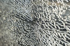 Жители российского города сообщили о взрывах и вспышках в небе