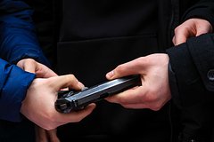 Российский школьник открыл огонь из газового пистолета прямо на уроке