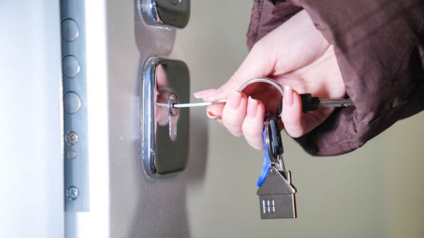 Эксперты оценили выгодность сдачи жилья во время отпуска