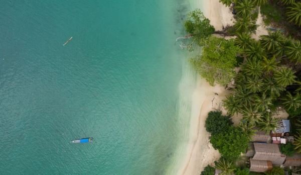 СМИ: россияне застряли на Шри-Ланке из-за ливней