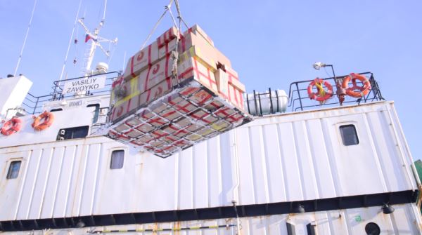 «Василий Завойко» доставит 75 тонн груза на остров Беринга